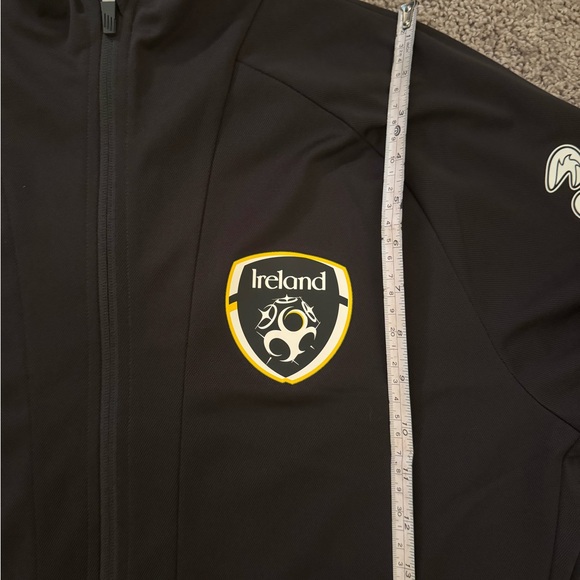 New Balance Ireland Black Full Zip-Up Jacket Size Medium Large Soccer - Picture 7 of 8